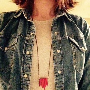 ❌ SOLD ❌ Red stone necklace and matching earrings