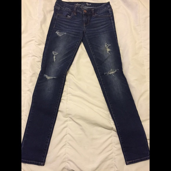 American Eagle ripped jeans