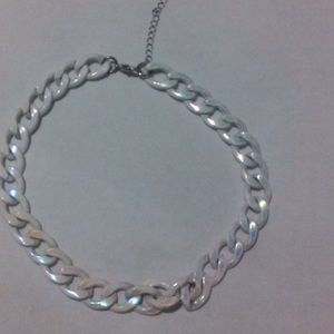 Iridescent necklace