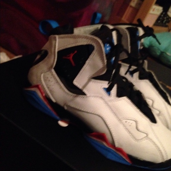jordan flights 6Y - Picture 2 of 3