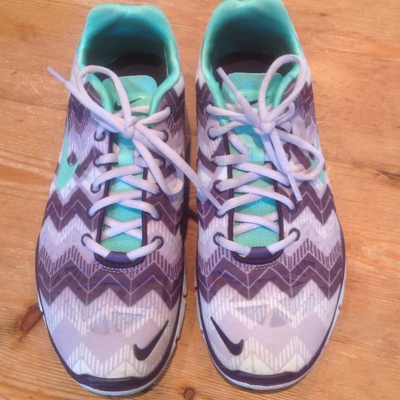 nike free mint chevron nike free mint chevron