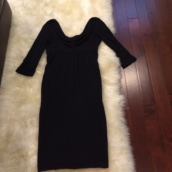 Aqua Dresses & Skirts - SALE!Aqua black scoop neck fitted 3/4 sleeve dress