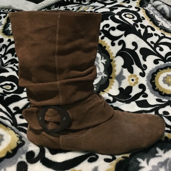 Cute suede boots