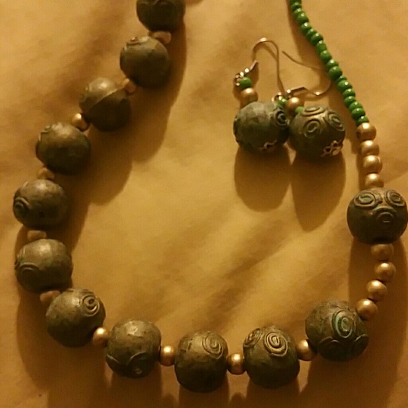 Necklace and earrings