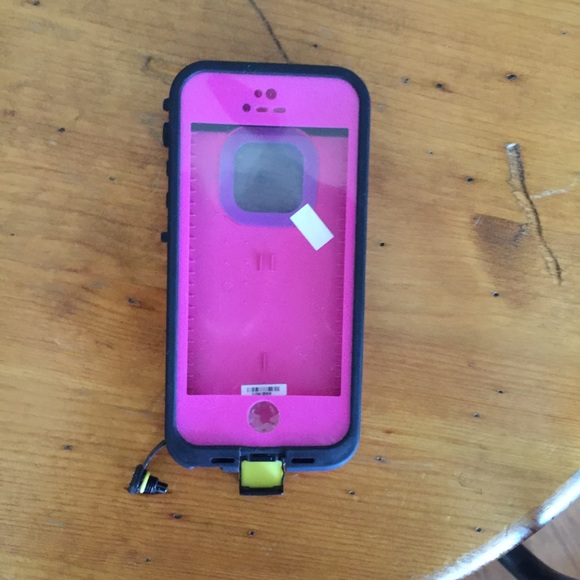 iPhone 5/5s pink waterproof case