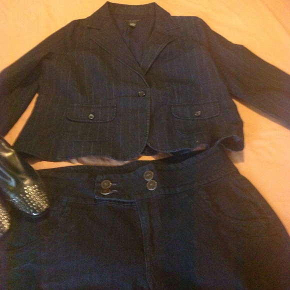 Jeans Jacket - Picture 2 of 3
