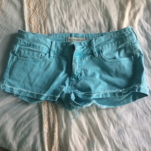Bullhead light blue low rise short shorts