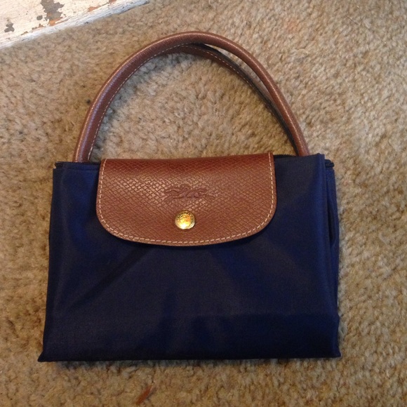 Longchamp medium le pliage