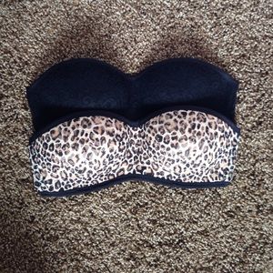 2 Victoria Secret Padded Bandeau