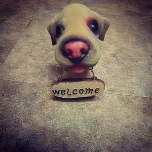 Welcome puppy decor