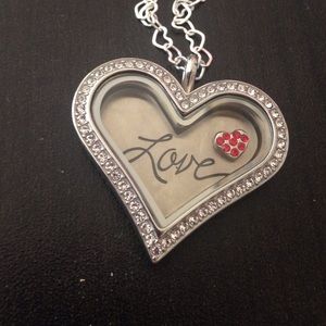 Origami owl necklace