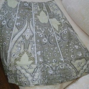 Ann Taylor Crochet & Floral Printed Skirt *NWOT*