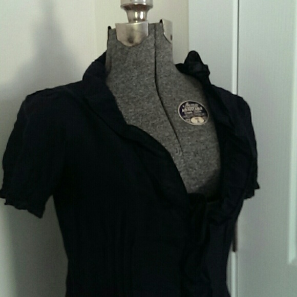 Sweet GAP navy blue silk ruffle top