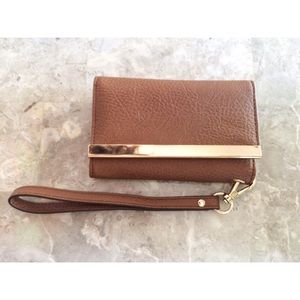 ALDO iPhone wristlet wallet (brown)