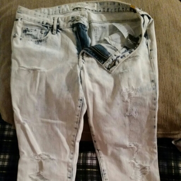 Light blue jeans size 6