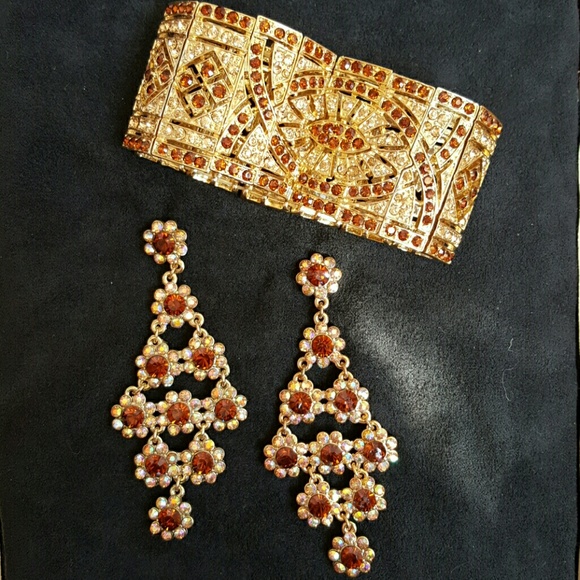 Gorgeous Jewelry!!