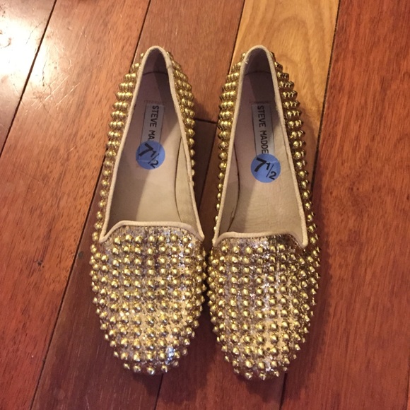 Steve Madden Spiked flats Gold