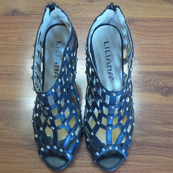 Liliana Black Studded Heels