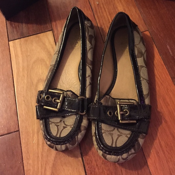 Coach flats - Picture 1 of 4