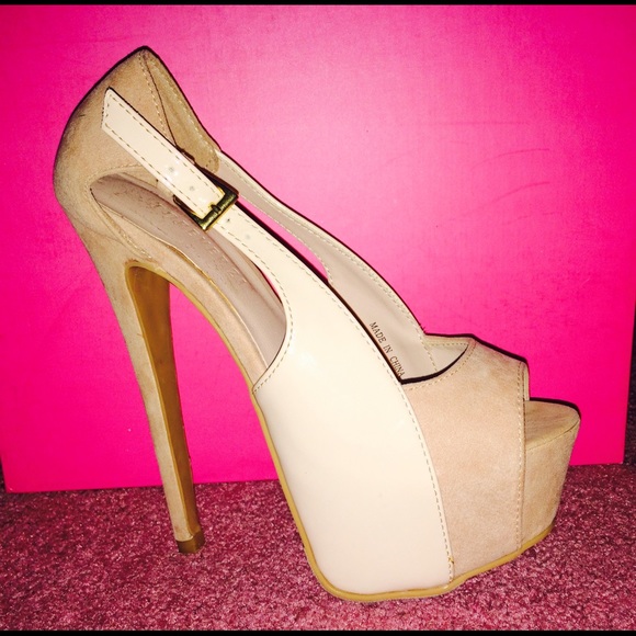 Heels - Picture 1 of 3