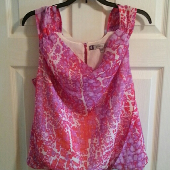 Sleeveless top w tangerines, pinks and lavender