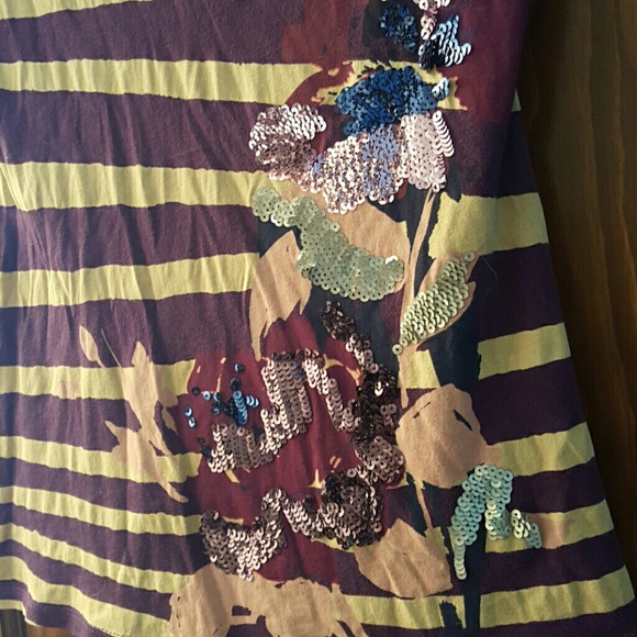 Express sequin t-shirt - Picture 3 of 3