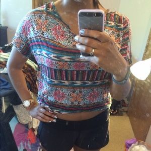 'H.i.p' multi colored crop top! Size S