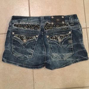 Miss Me shorts size 28