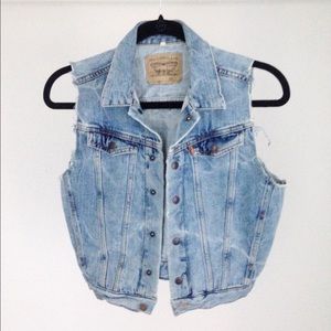 Vintage Levi's denim vest
