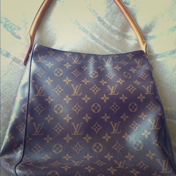 Louis Vitton Shoulder Bag
