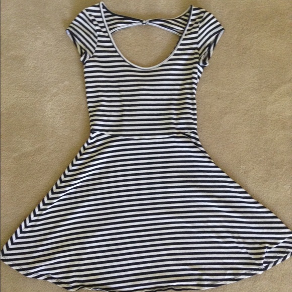 American Eagle White and Navy Dress