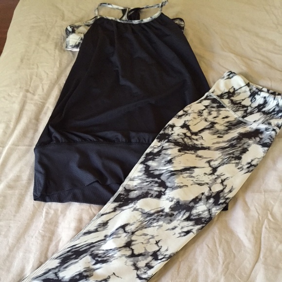 lululemon athletica Tops - Lulemon no limits tank