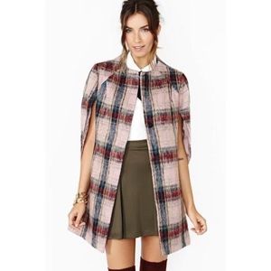 Parisienne cape coat