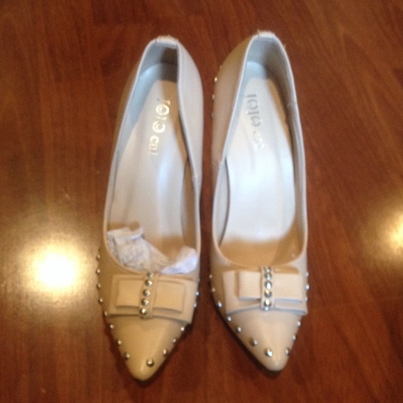 🚫SOLD🚫Beige Studded Heels