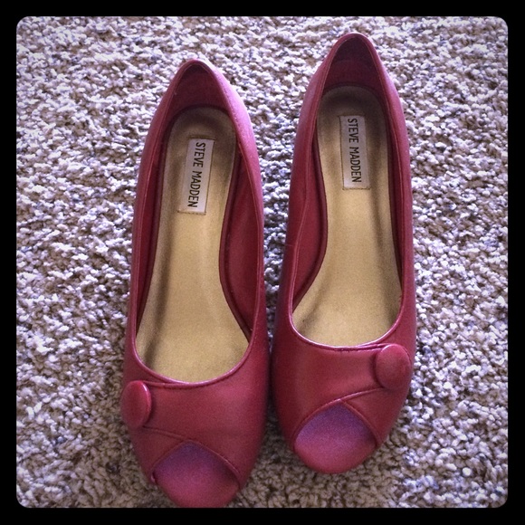 Steve Madden wedge shoes