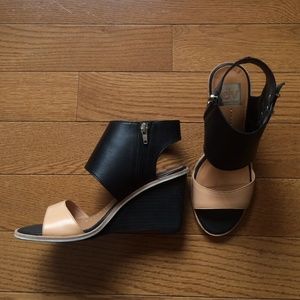 NWOT DV by Dolce Vita 'Cambria' Wedge