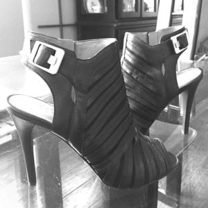 Vince V Camuto high heels