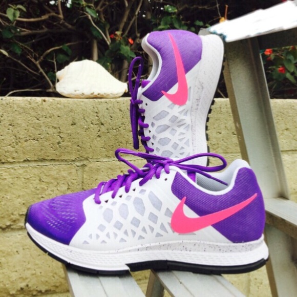 Nike Shoes - ❗️BUNDLED❗️