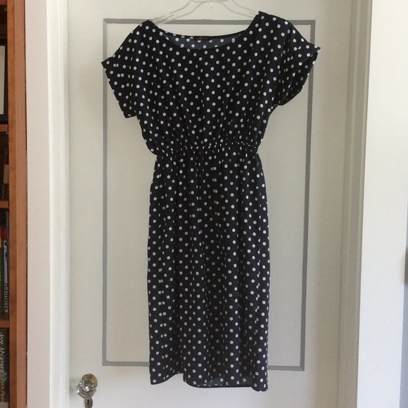 Soprano polka dot day dress NWOT