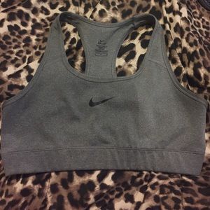 Nike sportsbra
