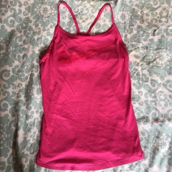 Nike workout tanks bundle! - Picture 3 of 4