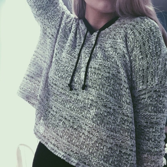 Knit hoodie (Brandy Melville inspired)