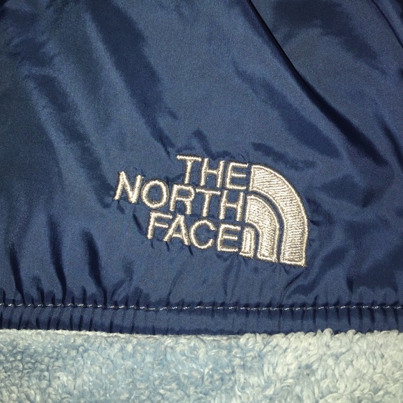 Soft north face zip up - Picture 2 of 3