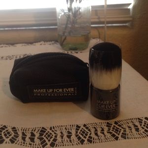 Makeup Forever professional brush