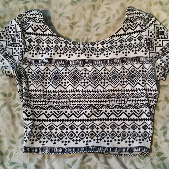 Aztec crop top