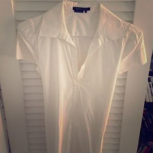 BCBG white tailored top