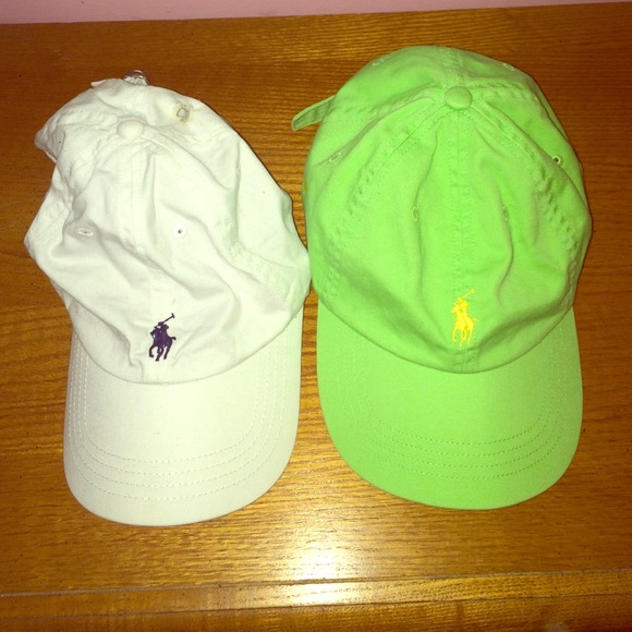 2 Polo hats