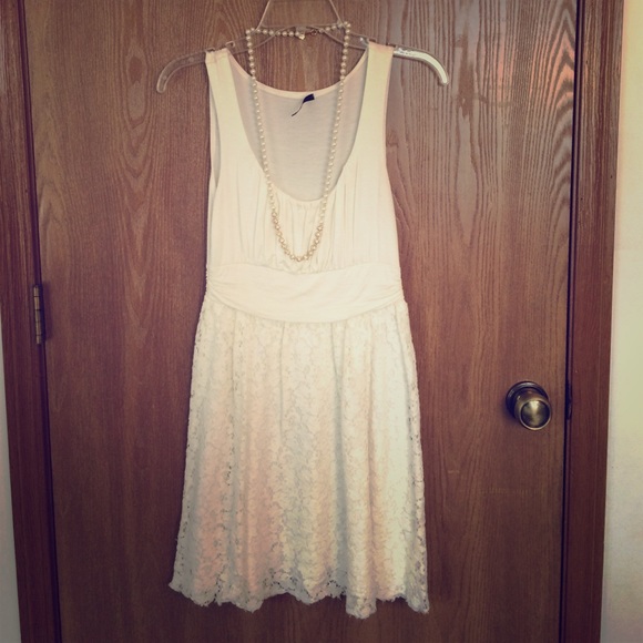 White lace dress!