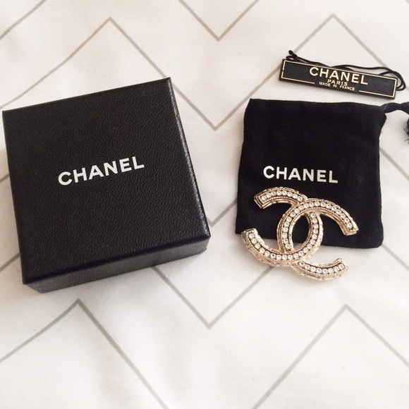 CHANEL Jewelry - PENDING Chanel Brooch