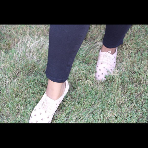 NEW Soft Pink Flats - Picture 3 of 3